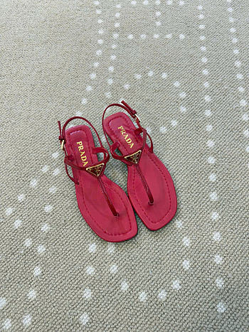 Kitlife Prada Red Patent Leather Thong Sandals