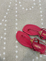 Kitlife Prada Red Patent Leather Thong Sandals - 6