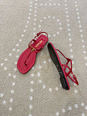 Kitlife Prada Red Patent Leather Thong Sandals - 3