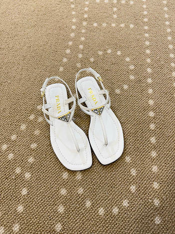 Kitlife Prada White Patent Leather Thong Sandals