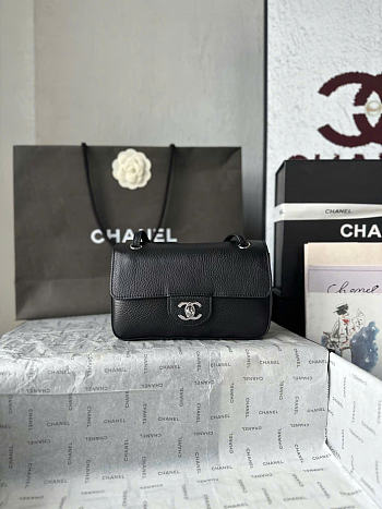 Kitlife Chanel Maxi Mini Flap Bag Black With Silver Hardware AS6573 13x20x6cm