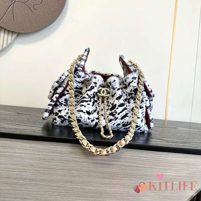 Kitlife Chanel 26A Drawstring Creamy White Spotted Leopard Print Bag AS5631 20x22x12.5cm - 1