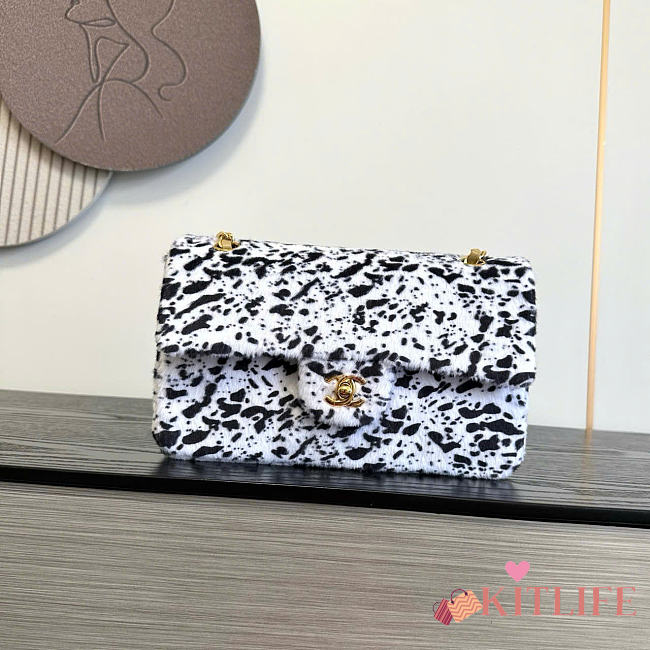 Kitlife Chanel 26A Leopard Print Genuine Wool Classic Flap Bag 25cm - 1