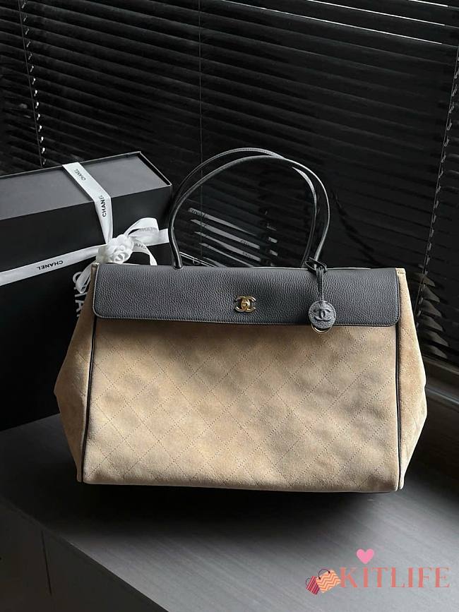 Kitlife Chanel Large Shopping Bag Black Calfskin & Beige Suede AS6289 33x43x17.5cm  - 1