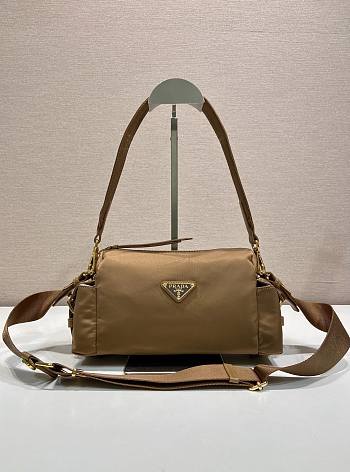 Kitlife Prada Explore Bag Brown 25x12.5x9.5cm