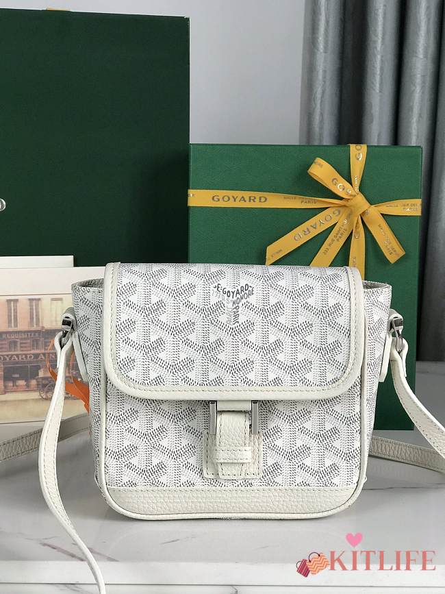 Kitlife Goyard Goyardine Grand Bleu Bag White 16x14x6cm  - 1