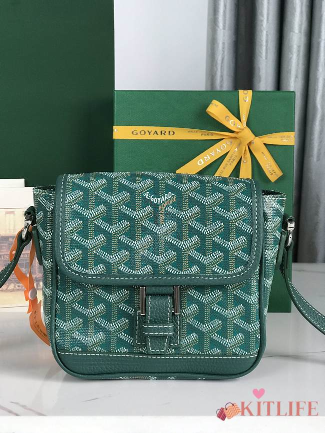Kitlife Goyard Goyardine Grand Bleu Bag Green 16x14x6cm  - 1
