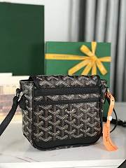 Kitlife Goyard Goyardine Grand Bleu Bag Black 16x14x6cm  - 3