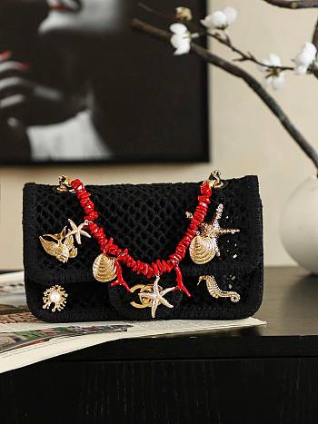 Kitlife Chanel Small Flap Bag Coco Pendant Badge in Black 14x21x6cm