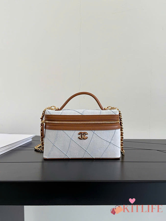 Kitlife Chanel Washed Denim Calfskin Quilted Top Handle Slim Vanity Case With Chain Blue Brown 19.5×17×5cm - 1