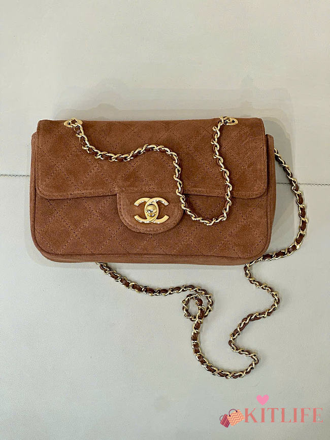 Kitlife Chanel 26A Suede Calfskin Maxi Flap Bag Dark Brown 13x20x6cm - 1