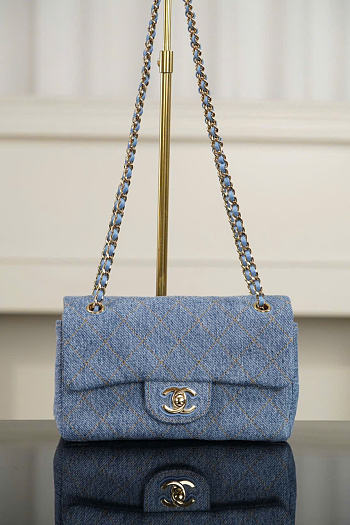 Kitlife Chanel 26A Blue Denim Maxi Flap Bag 13x20x6cm