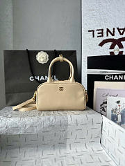 Kitlife Chanel 26B Mini Bowling Boston Bag Beige AS5528 20x13x9cm - 1