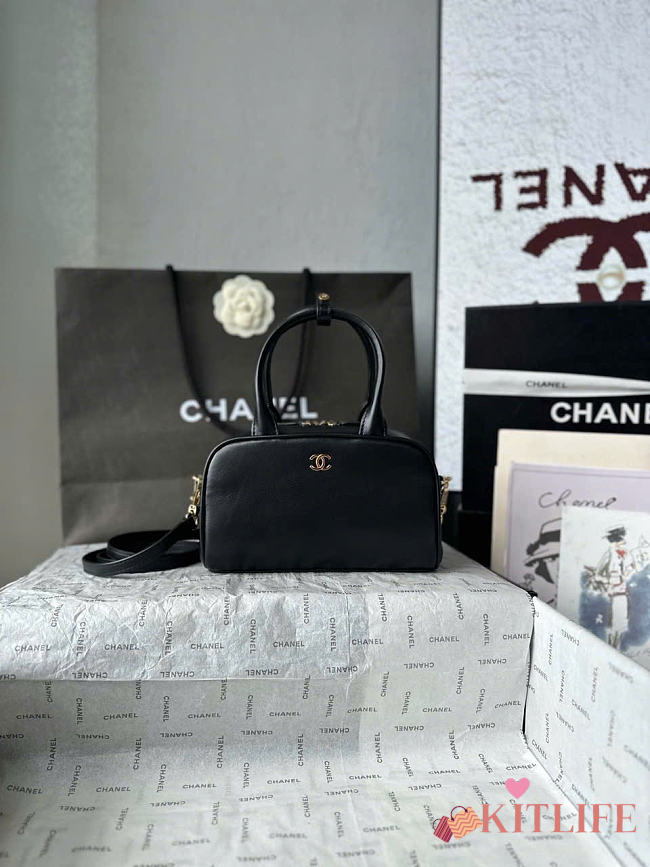 Kitlife Chanel 26B Mini Bowling Boston Bag Black AS5528 20x13x9cm - 1