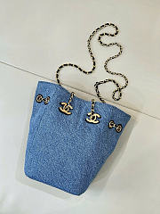 Kitlife Chanel Bucket With Chain Washed Blue Denim & Gold-Tone Metal 18x11.5x11.5cm - 4