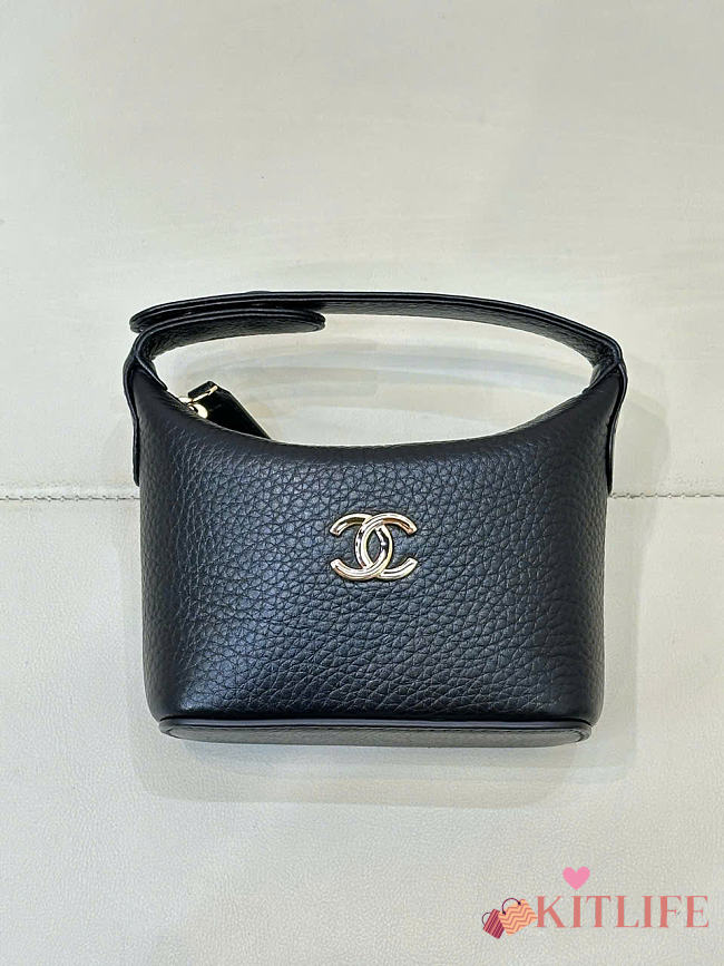Kitlife Chanel Micro Top Handle Round Hobo Pouch Black Calfskin Gold Hardware 10x9x4cm - 1