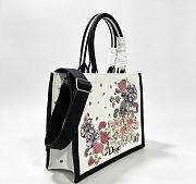 Kitlife Dior Medium Book Tote with Strap Multicolor Dior Hortensia Garden Embroidery  36x27.5x16.5cm - 4