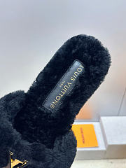 Kitlife Louis Vuitton Women's Shearling Slides Black - 3