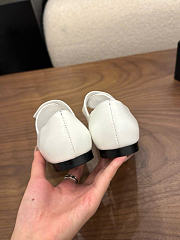 Kitlife Chanel 26B Button Mary Janes Shoes White & Black - 5