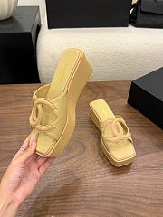 Kitlife Chanel 26SS Heeled Sandals Beige 50mm - 3