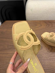 Kitlife Chanel 26SS Heeled Sandals Beige 50mm - 2