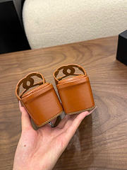 Kitlife Chanel 26SS Heeled Sandals Brown 50mm - 2