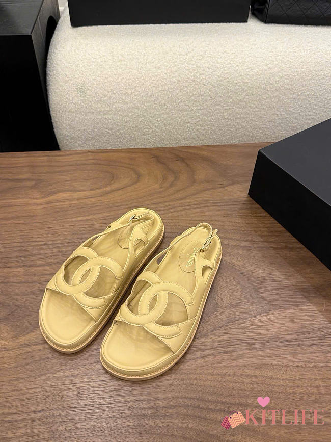 Kitlife Chanel 2026 Sandals Beige Leather - 1