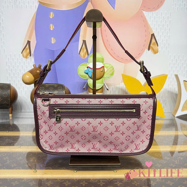 Kitlife Louis Vuitton Monogram Mini Lin Pochette Bag Pink Denim M92331 29x7x15cm - 1