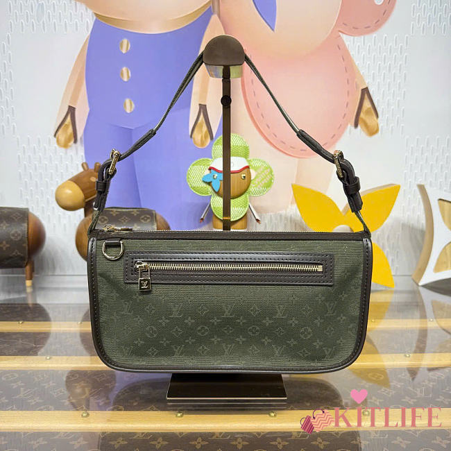 Kitlife Louis Vuitton Monogram Mini Lin Pochette Bag Green Denim M92332 29x7x15cm - 1