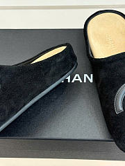 Kitlife Chanel Classic Large Double-C Closed-toe Birkenstock-style Mules Black Suede - 3