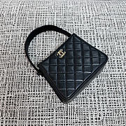 Kitlife Chanel Vintage Gemini Handbag Black Leather 18x13x7cm  - 2