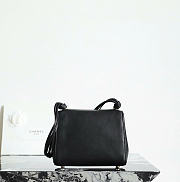 Kitlife Chanel Mini V-Flap Hobo Bag Black 16x22x7.8cm - 6