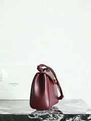Kitlife Chanel Mini V-Flap Hobo Bag Burgundy 16x22x7.8cm - 2