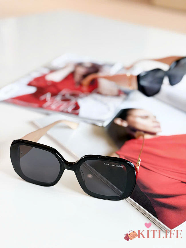 Kitlife Saint Laurent 26S Gold-Lettered French Cat-Eye Sunglasses Black & White - 1