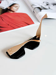 Kitlife Saint Laurent 26S Gold-Lettered French Cat-Eye Sunglasses Black & White - 4