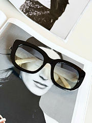 Kitlife Louis Vuitton 26S Sunglasses with 3D Monogram Hardware and Rimless Lenses Black & White - 4