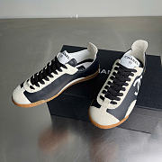 Kitlife Chanel Black Calfskin Embossed Suede Womens CC Sneakers - 2