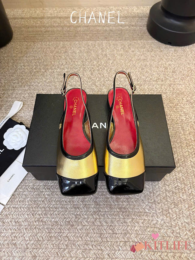 Kitlife Chanel CC Lambskin Slingbacks Mules Patent Gold Calfskin Square Toe Flats  - 1