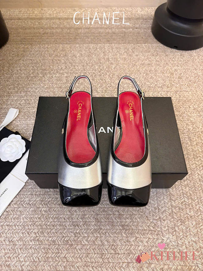 Kitlife Chanel CC Lambskin Slingbacks Mules Patent Silver Calfskin Square Toe Flats - 1