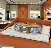 Kitlife Hermes Enamel Print Zebres De Tanzania Clic Clac H Bracelet  - 1