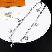 Kitlife Louis Vuitton Floral Necklace Silver  - 5