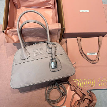 Kitlife Miu Miu Vivant Light Taupe Nappa Leather Bag 5BB200 28x9.5x17cm 