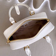 Kitlife Miu Miu Arcadie Studded Leather Bag White 5BB142 22x10.5x7.5cm - 5