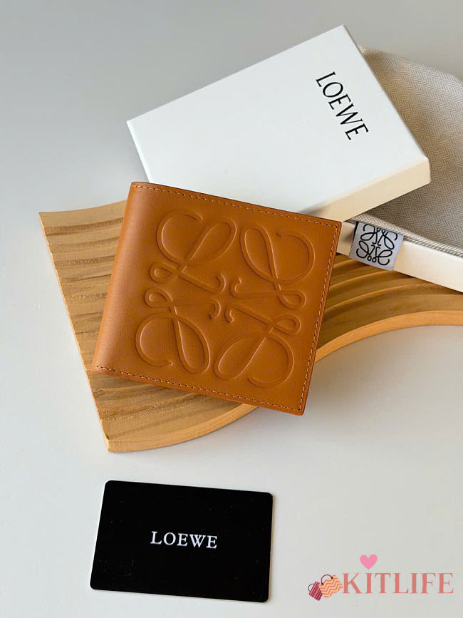 Kitlife Loewe Embossed Calfskin Short Wallet Brown L1140 11x10cm - 1