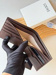 Kitlife Loewe Embossed Calfskin Short Wallet Dark Brown L1140 11x10cm - 5