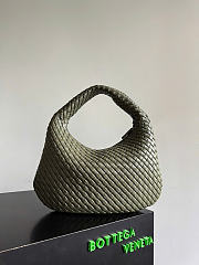 Kitlife Bottega Veneta Campana Medium Shoulder Bag Green Khaki 856737 44x28x5cm - 1