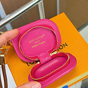 Kitlife Louis Vuitton Tune Key Holder and Bag Charm Pink Denim 8×6.5×3.5cm  - 2