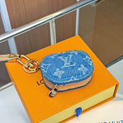 Kitlife Louis Vuitton Tune Key Holder and Bag Charm Blue Denim 8×6.5×3.5cm  - 4