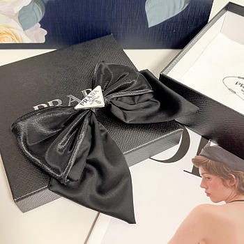 Kitlife Prada Hair Clip Black