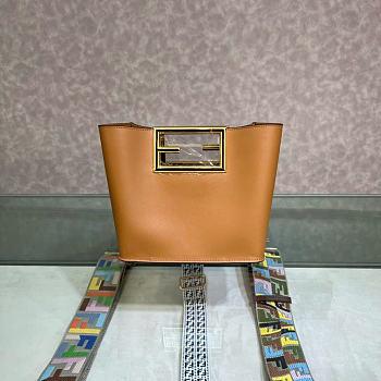Kitlife Fendi Way Small Leather Bag Brown 20x9x17cm